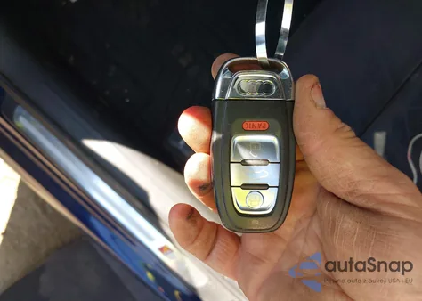 2013 Audi S4 3.0T Premium Plus from USA, damaged, VIN WAUKGAFL4DA085305